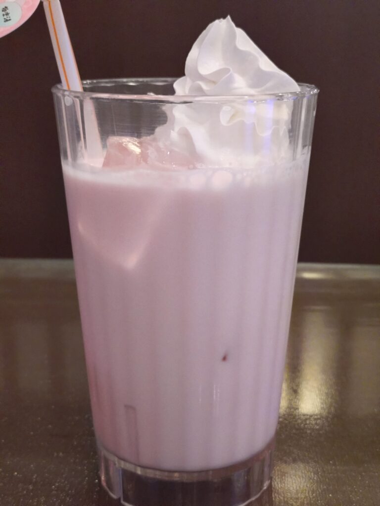 ポチタンのももいろみるく 真横の様子