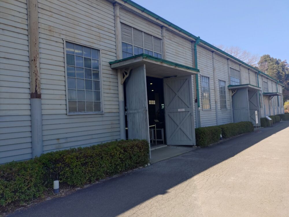 明治村にある建造物 鉄道寮新橋工場・機械館